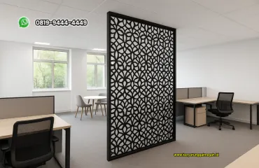 Partisi Kantor Modern dengan Motif Laser Cutting